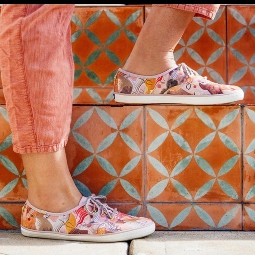 KEDS Jungalow Sneakers Low Top Champion Chorus Pink Print Size 5 Women’s NWT